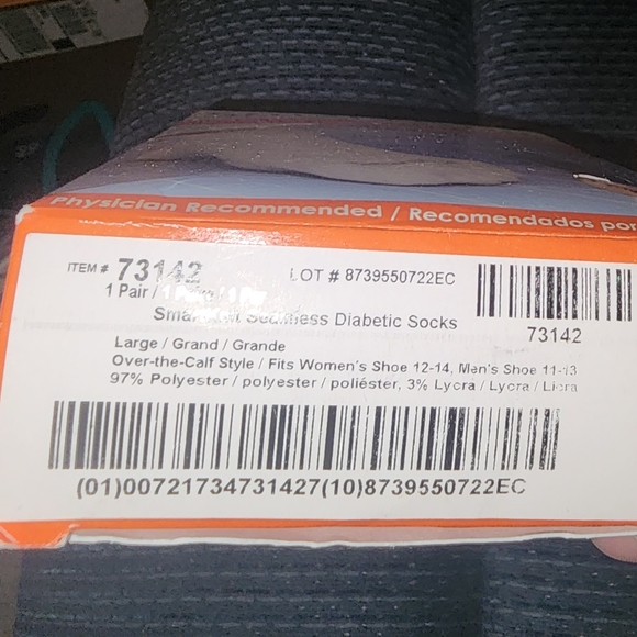 2 pairs, NEW Smart Knit Diabetic knit seamless socks, Men's or Womens LARGE, - Picture 5 of 8